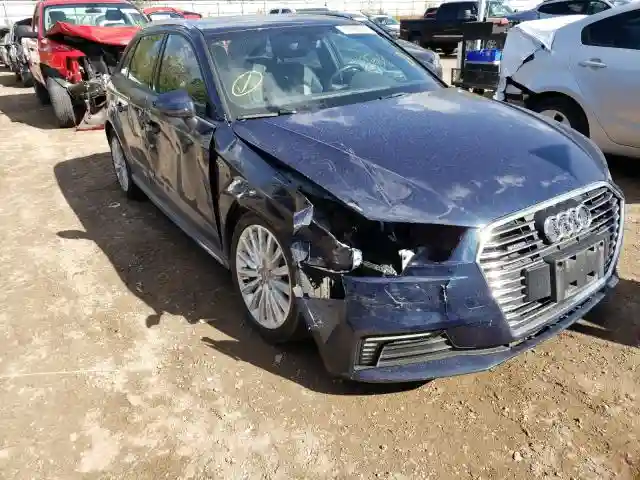 WAUUPBFF6HA146202 2017 AUDI A3 E-TRON PREMIUM-0