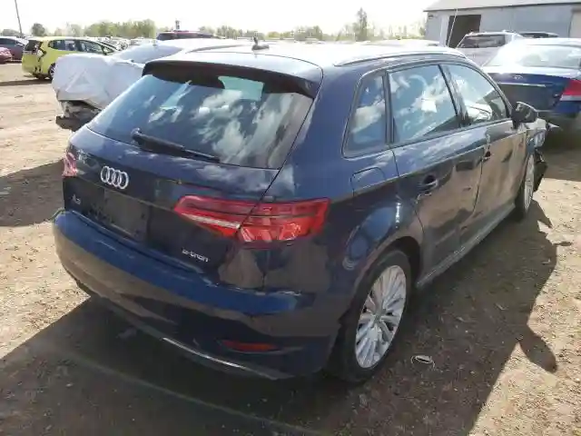 WAUUPBFF6HA146202 2017 AUDI A3 E-TRON PREMIUM-3