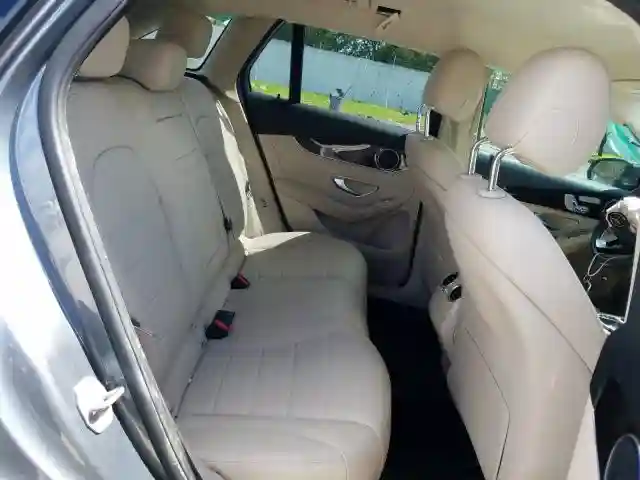 WDC0G4JB4JV019006 2018 MERCEDES-BENZ GLC 300-5