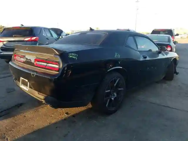 2C3CDZFJ9HH592340 2017 DODGE CHALLENGER R/T 392-3