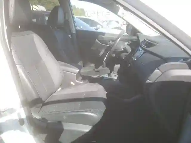 JN8AT2MV6HW253382 2017 NISSAN ROGUE S-4