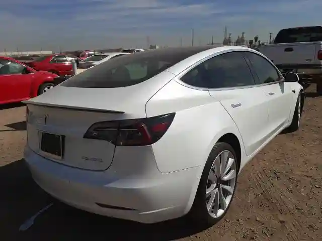 5YJ3E1EB0KF393761 2019 TESLA MODEL 3-3