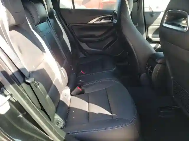 SJKCH5CPXJA054488 2018 INFINITI QX30 BASE-5