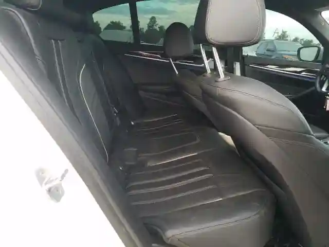 WBAJA5C39HG895492 2017 BMW 530 I-5