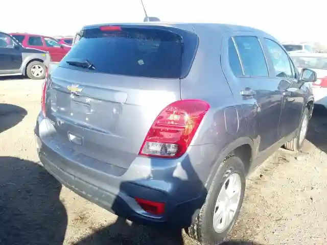 3GNCJNSB7LL174619 2020 CHEVROLET TRAX LS-3