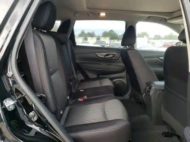 JN8AT2MT7LW030548 2019 NISSAN ROGUE S-5
