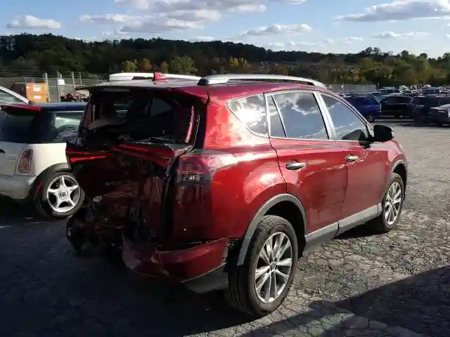 2T3DFREV6JW788076 2018 TOYOTA RAV4 LIMITED-3