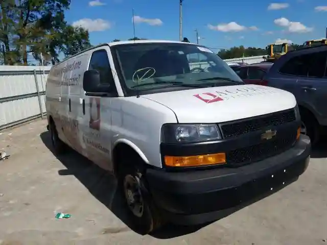 1GCWGBFG3K1245118 2019 CHEVROLET EXPRESS G2500-0