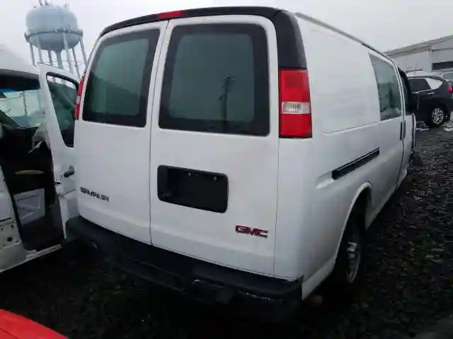1GTW7AFGXJ1909844 2018 GMC SAVANA G2500-3