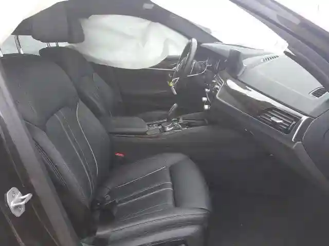 WBAJE5C56JWA97407 2018 BMW 540 I-4