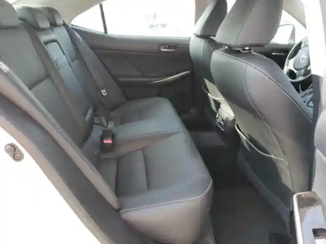 JTHBA1D27H5039446 2017 LEXUS IS 200T-5