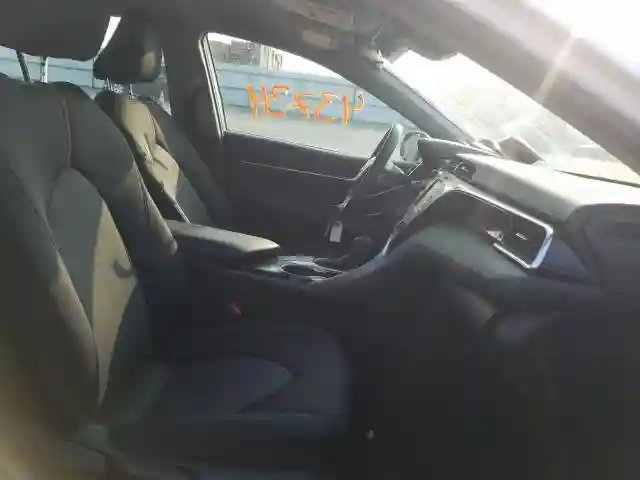 4T1B11HK5JU616848 2018 TOYOTA CAMRY L-4