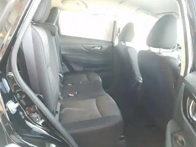 JN8AT2MT8LW015752 2020 NISSAN ROGUE S-5