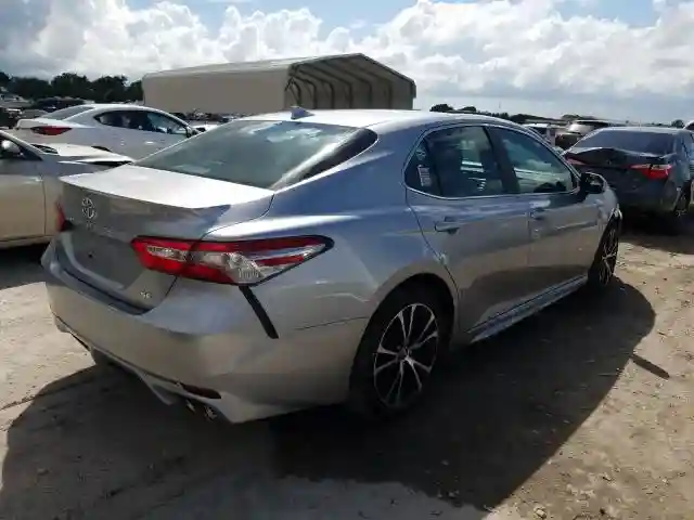 4T1B11HK2KU745406 2019 TOYOTA CAMRY L-3