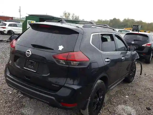 5N1AT2MT5JC759444 2018 NISSAN ROGUE S-3