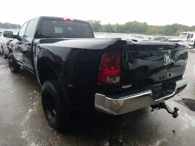3C63RPGLXFG523100 2015 RAM 3500 ST-2