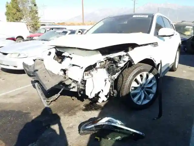 3PCAJ5M17KF117273 2019 INFINITI QX50 ESSENTIAL-1