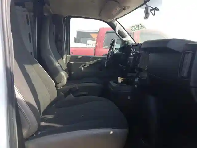 1GCWGAFG0L1183804 2020 CHEVROLET EXPRESS G2500-4