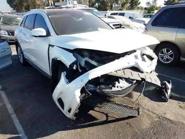 3PCAJ5M17KF117273 2019 INFINITI QX50 ESSENTIAL-0