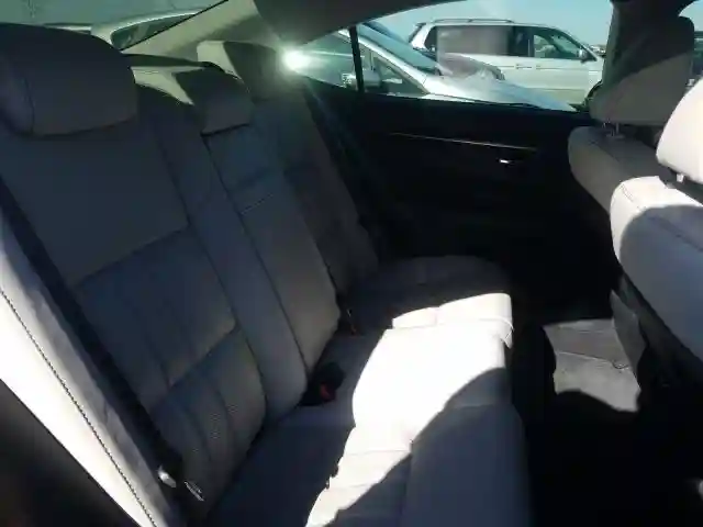JTHBW1GG7H2153456 2017 LEXUS ES 300H-5