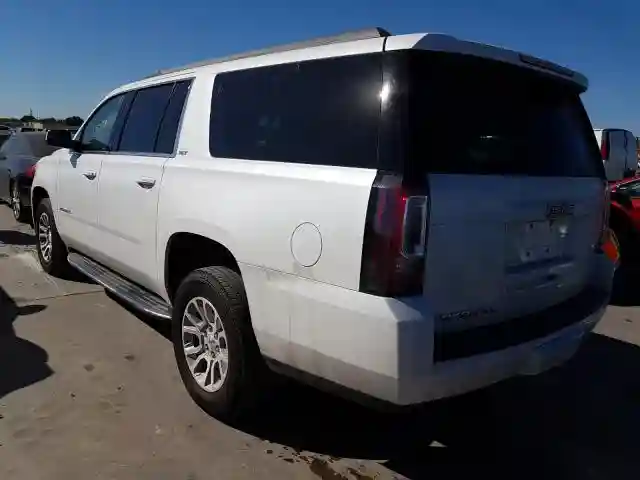1GKS1GKC9JR346054 2018 GMC YUKON XL C1500 SLT-2