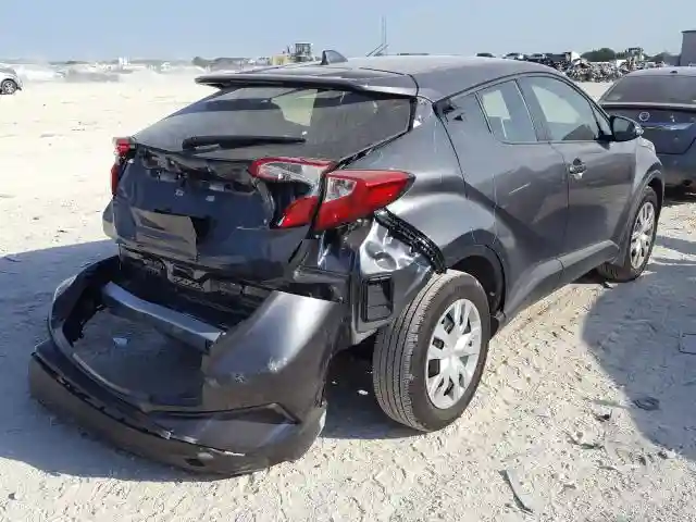 JTNKHMBX0L1092790 2020 TOYOTA C-HR XLE-3