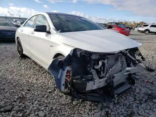 WDDSJ5CB5JN639534 2018 MERCEDES-BENZ CLA 45 AMG-0