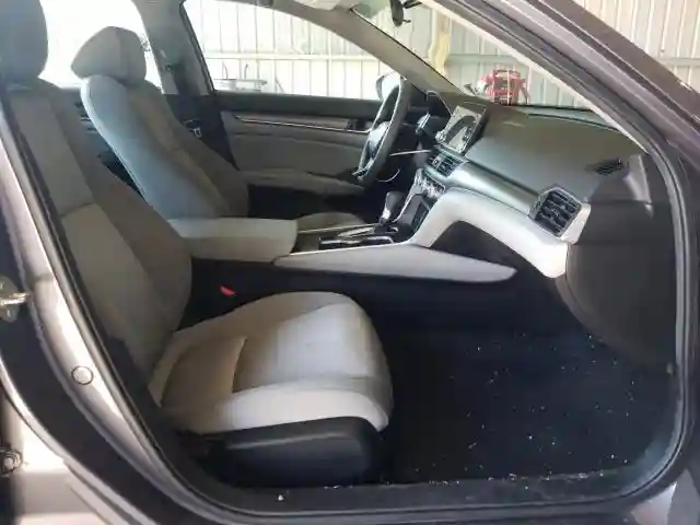 1HGCV1F1XKA166237 2019 HONDA ACCORD LX-4