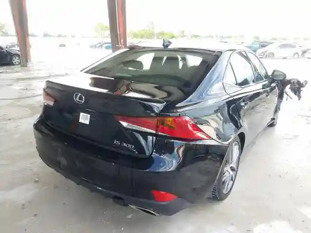 JTHBA1D20J5067174 2018 LEXUS IS 300-3