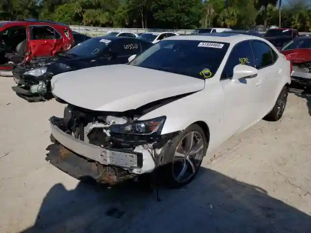 JTHBA1D22J5078242 2018 LEXUS IS 300-1