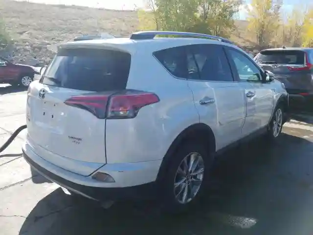 2T3DFREV5JW854570 2018 TOYOTA RAV4 LIMITED-3