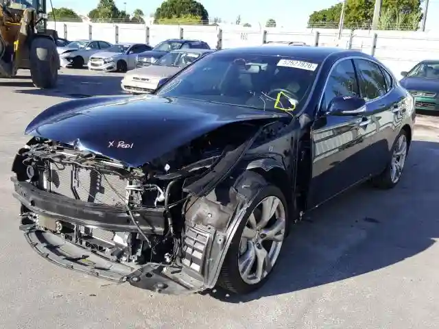 JN1BY1AP0JM180810 2018 INFINITI Q70 3.7 LUXE-1