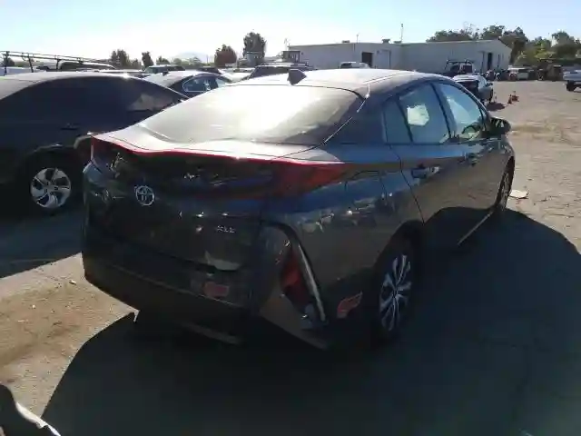 JTDKARFP2L3143355 2020 TOYOTA PRIUS PRIME LE-3