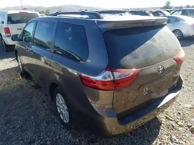 5TDJZ3DC5HS153207 2017 TOYOTA SIENNA LE-2