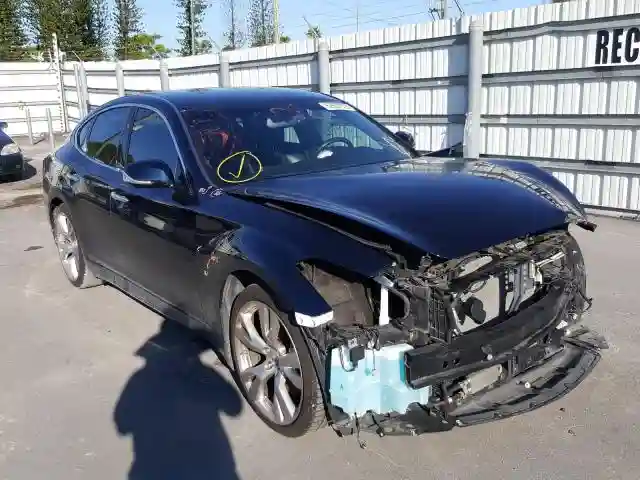 JN1BY1AP0JM180810 2018 INFINITI Q70 3.7 LUXE-0