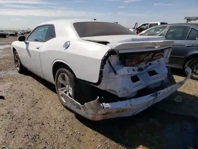 2C3CDZAG5JH152987 2018 DODGE CHALLENGER SXT-2