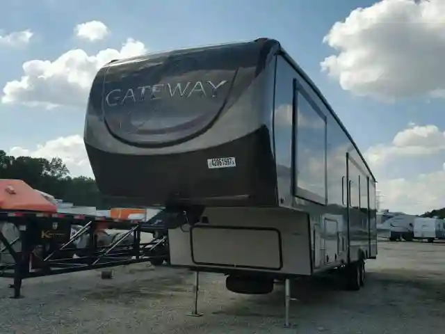 5SFG41209GE30203 2016 GATE MOTORHOME-1