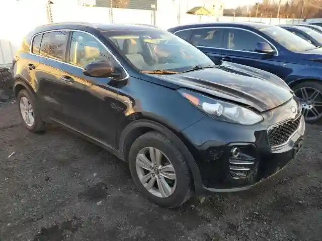 KNDPMCACXJ7446114 2018 KIA SPORTAGE-3