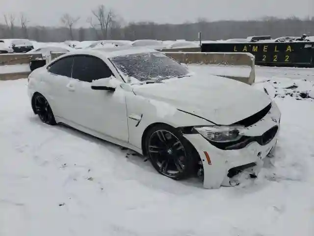 WBS3R9C56GK335608 2016 BMW M4-3