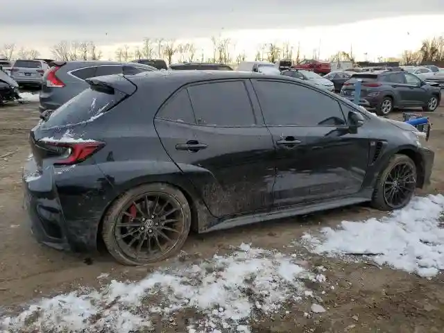 JTNABAAE6PA006156 2023 TOYOTA GR COROLLA-2