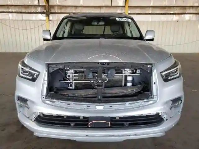 JN8AZ2NE4K9230394 2019 INFINITI QX80-4