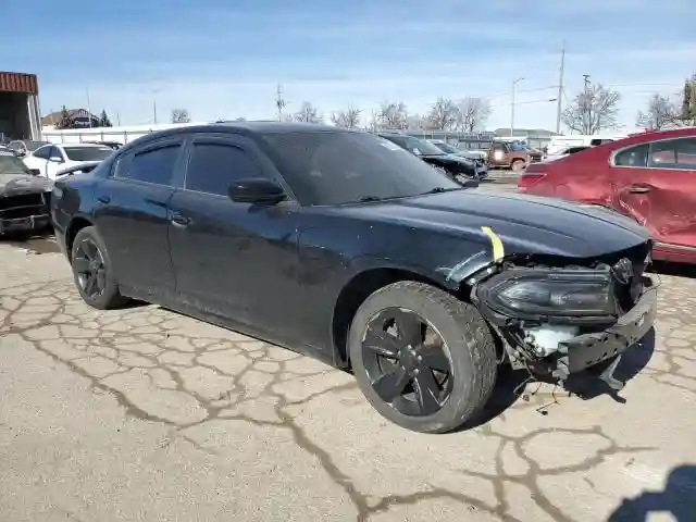 2C3CDXHG5GH323823 2016 DODGE CHARGER-3