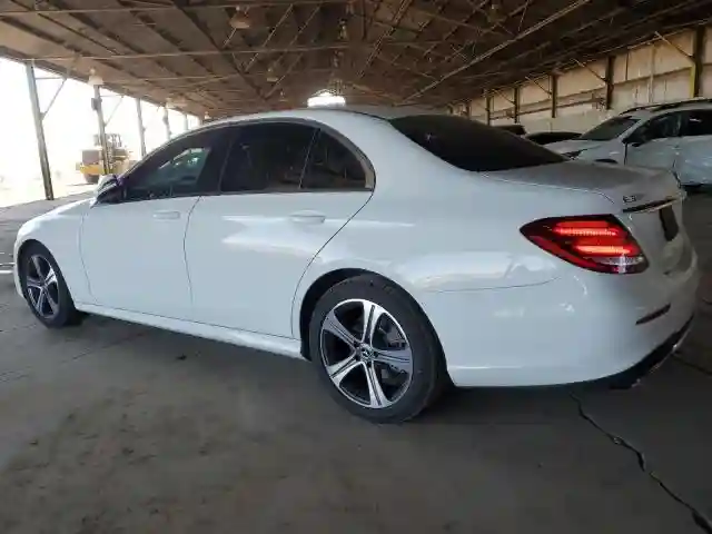 WDDZF4JB3KA565651 2019 MERCEDES-BENZ E-CLASS-1