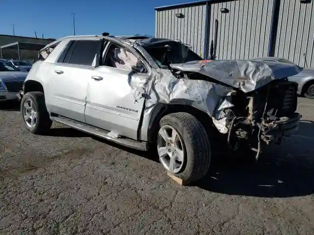 1GNSKJKC3HR126366 2017 CHEVROLET SUBURBAN-3