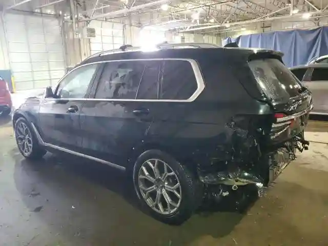 5UXCW2C59KL085810 2019 BMW X7-1