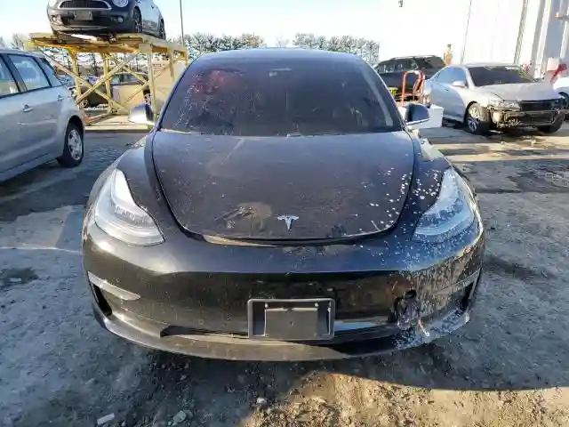 5YJ3E1EA4KF399862 2019 TESLA MODEL 3-4