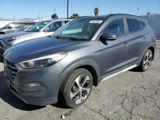 KM8J3CA23JU642635 2018 HYUNDAI TUCSON-0