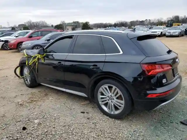 WA1BNAFY2J2041744 2018 AUDI Q5-1