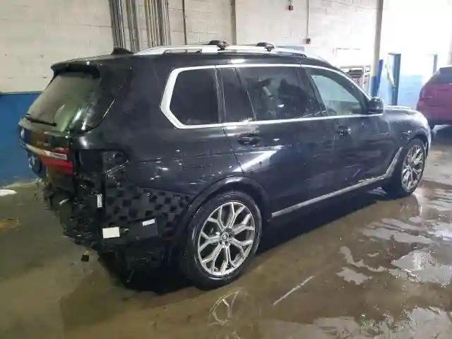 5UXCW2C59KL085810 2019 BMW X7-2