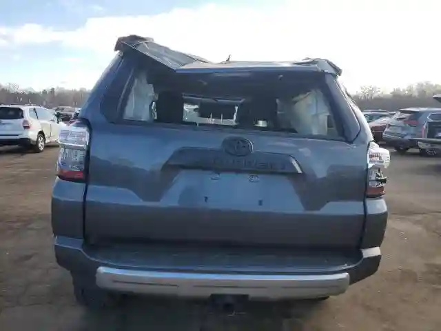 JTERU5JR9P6191717 2023 TOYOTA 4RUNNER SE-5
